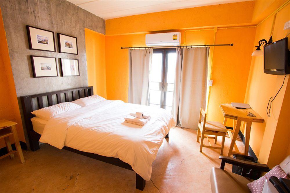 Isleep Guesthouse Chiang Mai Esterno foto