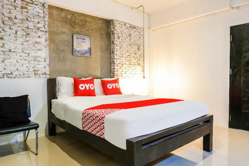 Isleep Guesthouse Chiang Mai Esterno foto